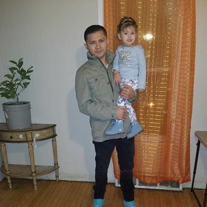 Meet your Posher, Ramon